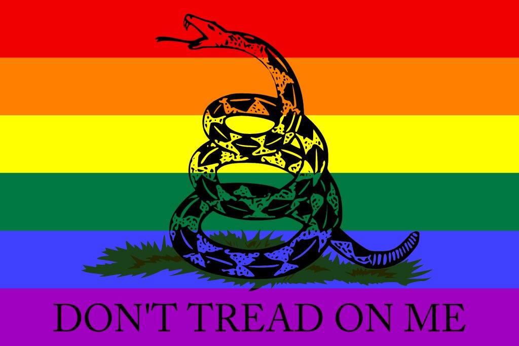 HakunaLib's tweet photo. 🎉🐍🏳️‍🌈🎉 #MadridWorldPride2017 #OrgulloL6 #OrgulloLGTBI https://t.co/TNoO4TywfF
