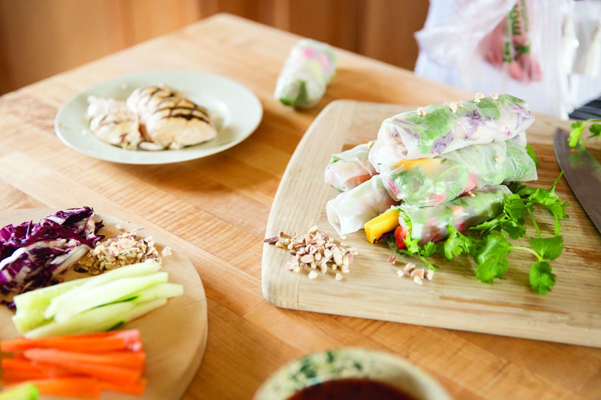 Perfect for your backyard BBQ– <a href="/lynseydyer/">Lynsey Dyer</a>  spring rolls>> ow.ly/6VgA306V3Fs