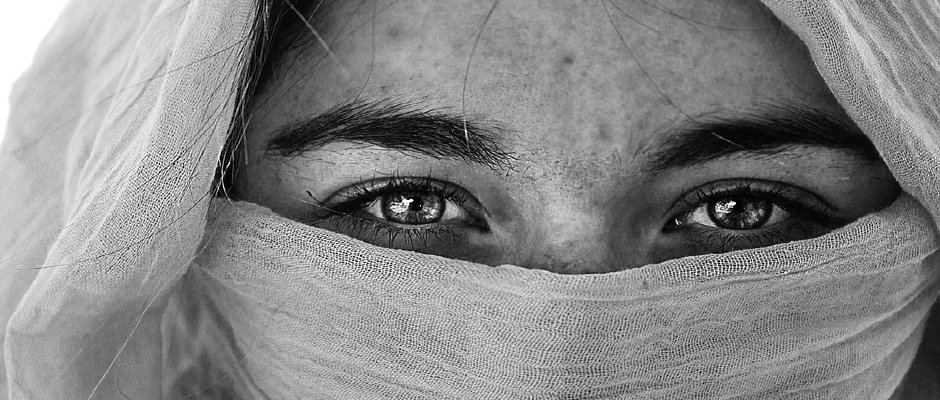 ruleofknowledge's tweet image. Hijab; an icon of feminism rulesofknowledge.com/2017/07/02/hij…