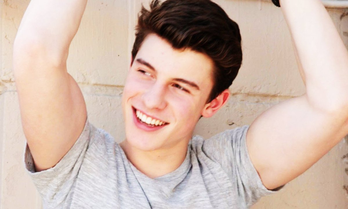 Shawn Mendes.