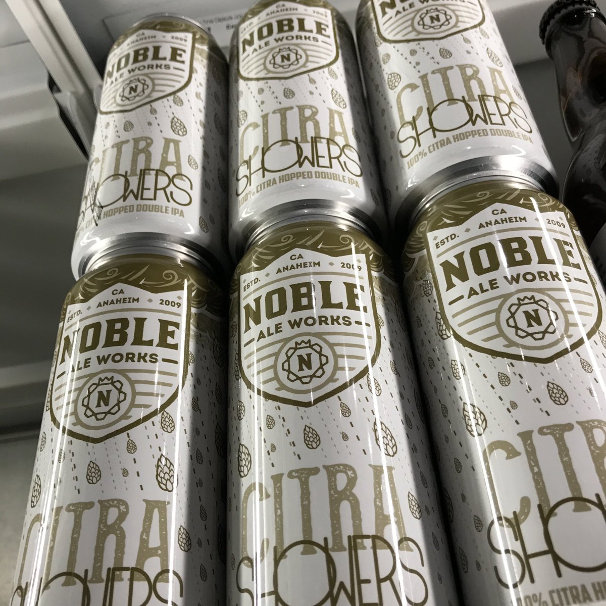 AmazingGrapes's tweet photo. Get rained on with @NobleAleWorks Citra Showers. Let those #Citra #Hops drench your taste buds! #craftbeer #drinklocal #craftbeershop #beer https://t.co/LVi7Iunf4o