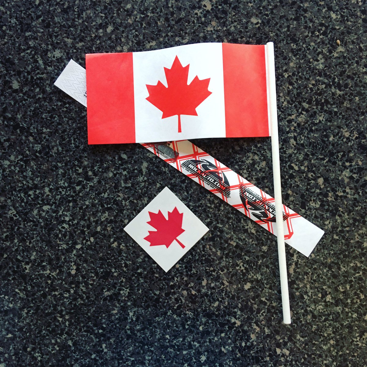 It's a great day at the drag strip, $1.50 ice cream cones and Canadian Beer on sale! #HappyBirthdayCanada #Canada150th #canadianbeer