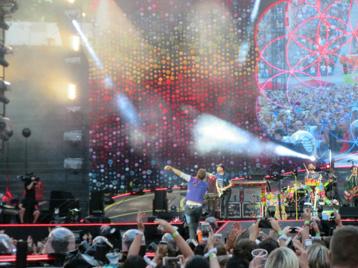 ParaColdplayers's tweet photo. #ParaguayWantsColdplay
#coldplayleipzig https://t.co/V18tezwyY3