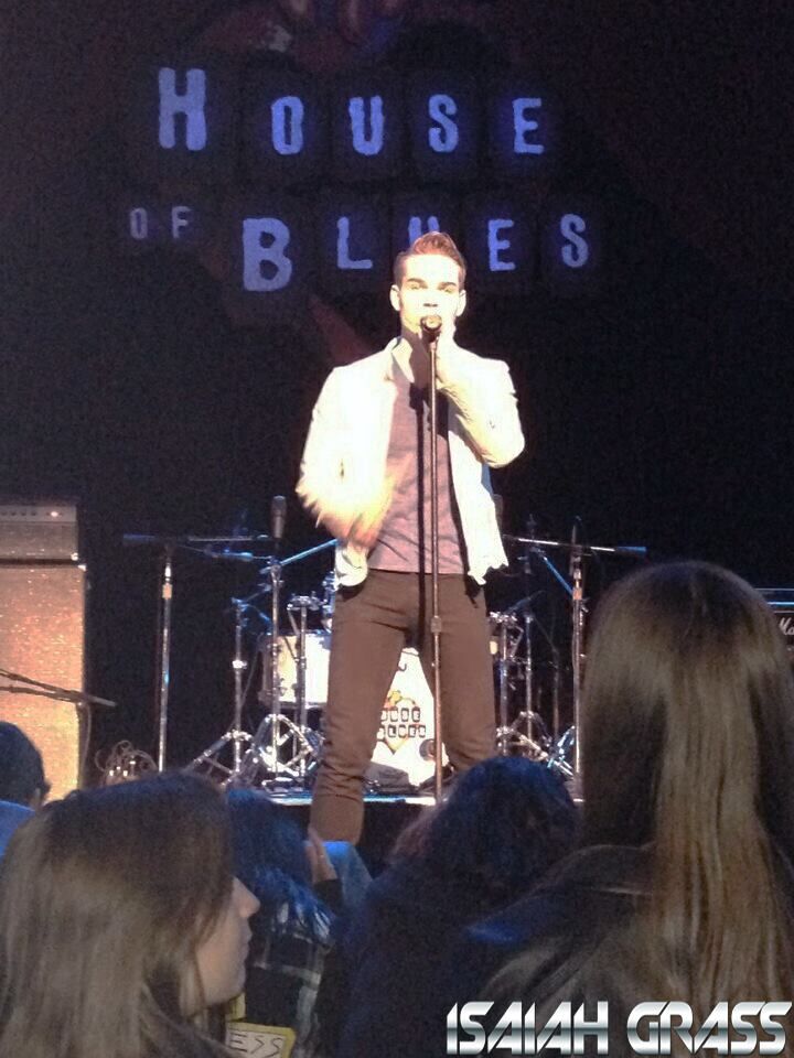 IsaiahGmusic's tweet image. @HOBChicago One of my best experiences performing at the legendary House of Blues. Re Tweet if you were there.