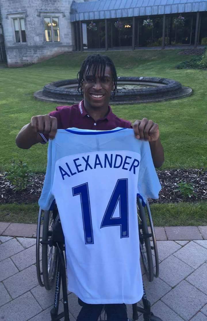7oaksPFC's tweet photo. Today our @England player Kyle Alexander departed for Florida for the @FipfaCup2017 alongside his teammates. He'll wear no 14 for the event! https://t.co/WrnNVUSkBd
