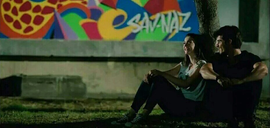 sprouseen's tweet photo. #SavNaz https://t.co/SJQ9A6xh4o