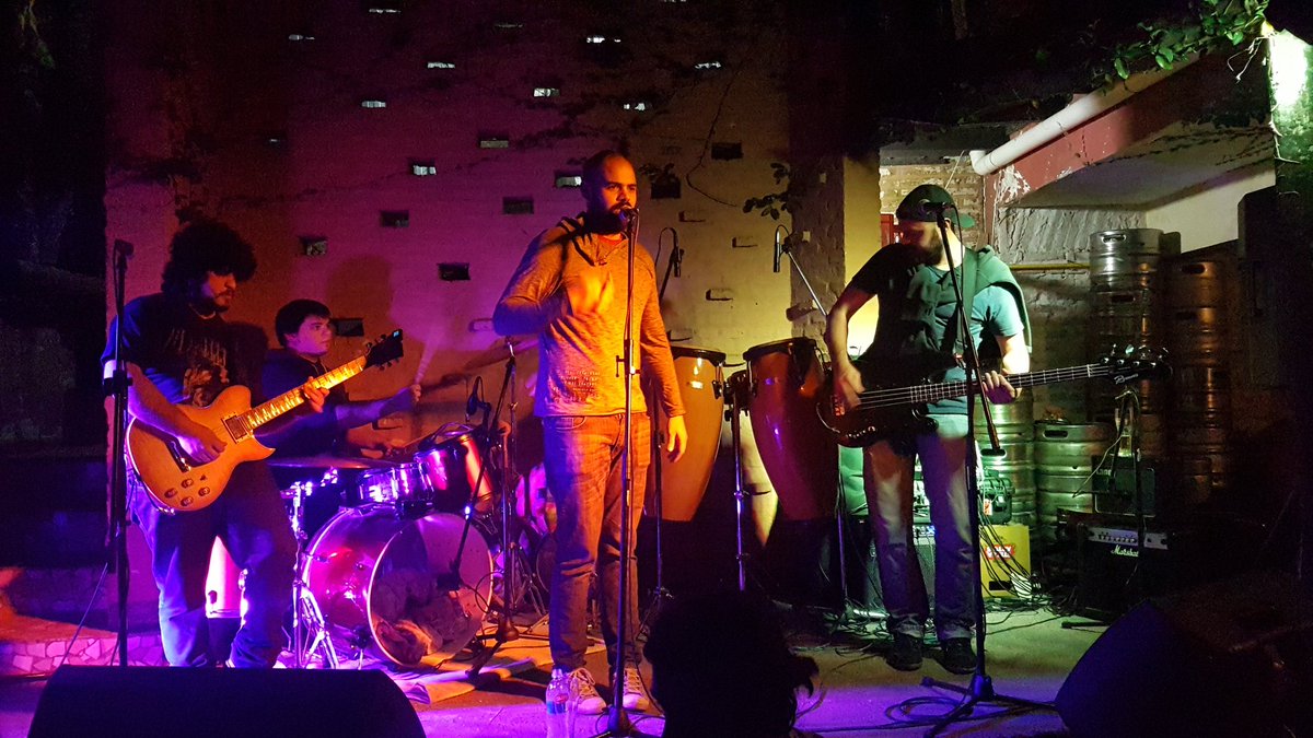 Rock en Paraguay tweet media