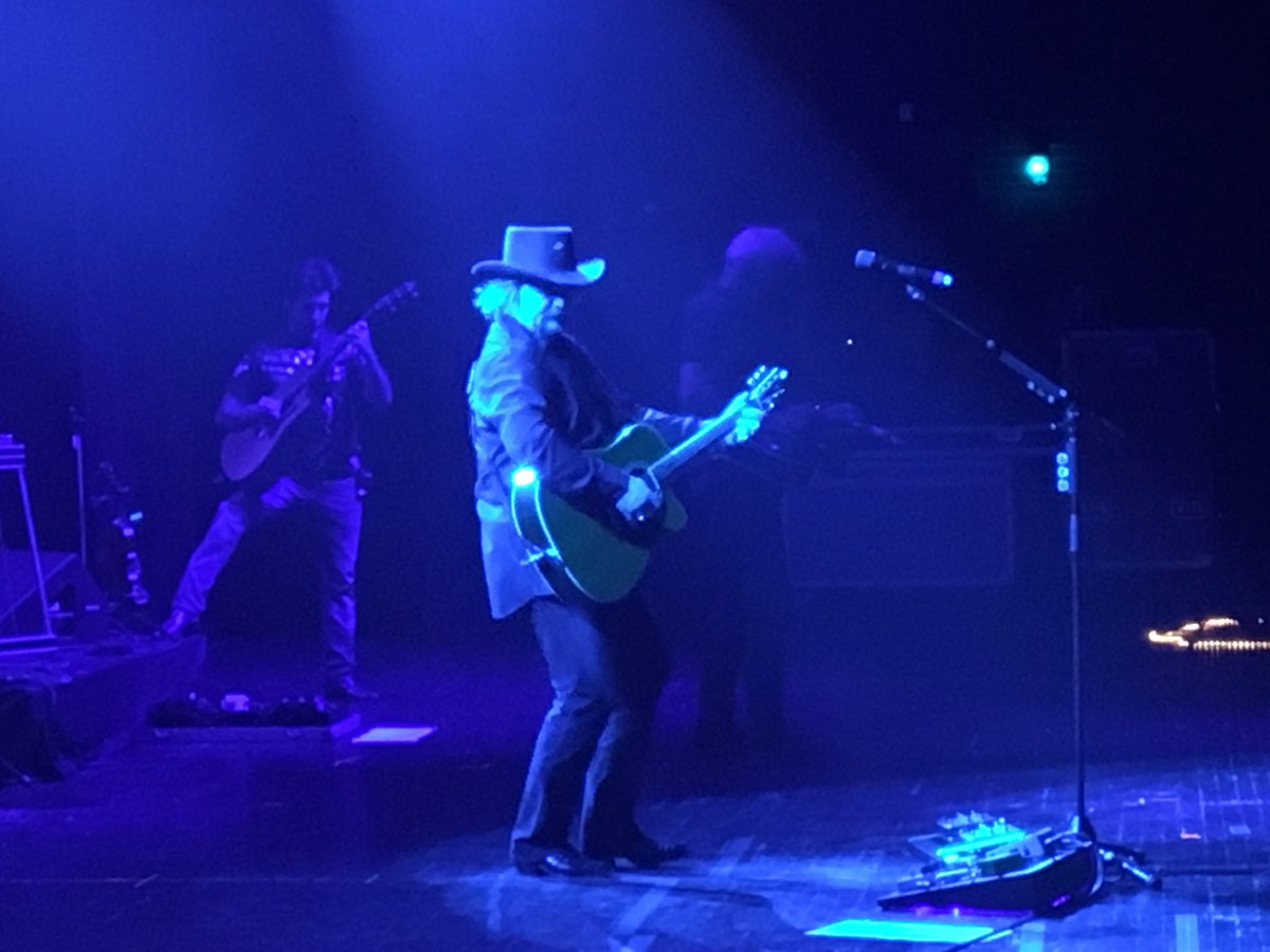 TravisTritt's tweet photo. It was definitely a great day to be alive in Augusta, GA tonight! Thanks so very much! https://t.co/HwV40PTSq4