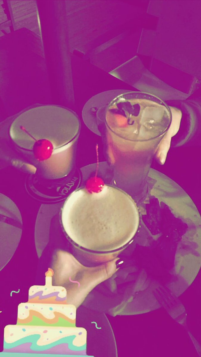 Janecitaguzman's tweet photo. 🍸🍹🍷 https://t.co/GEfasopmbW