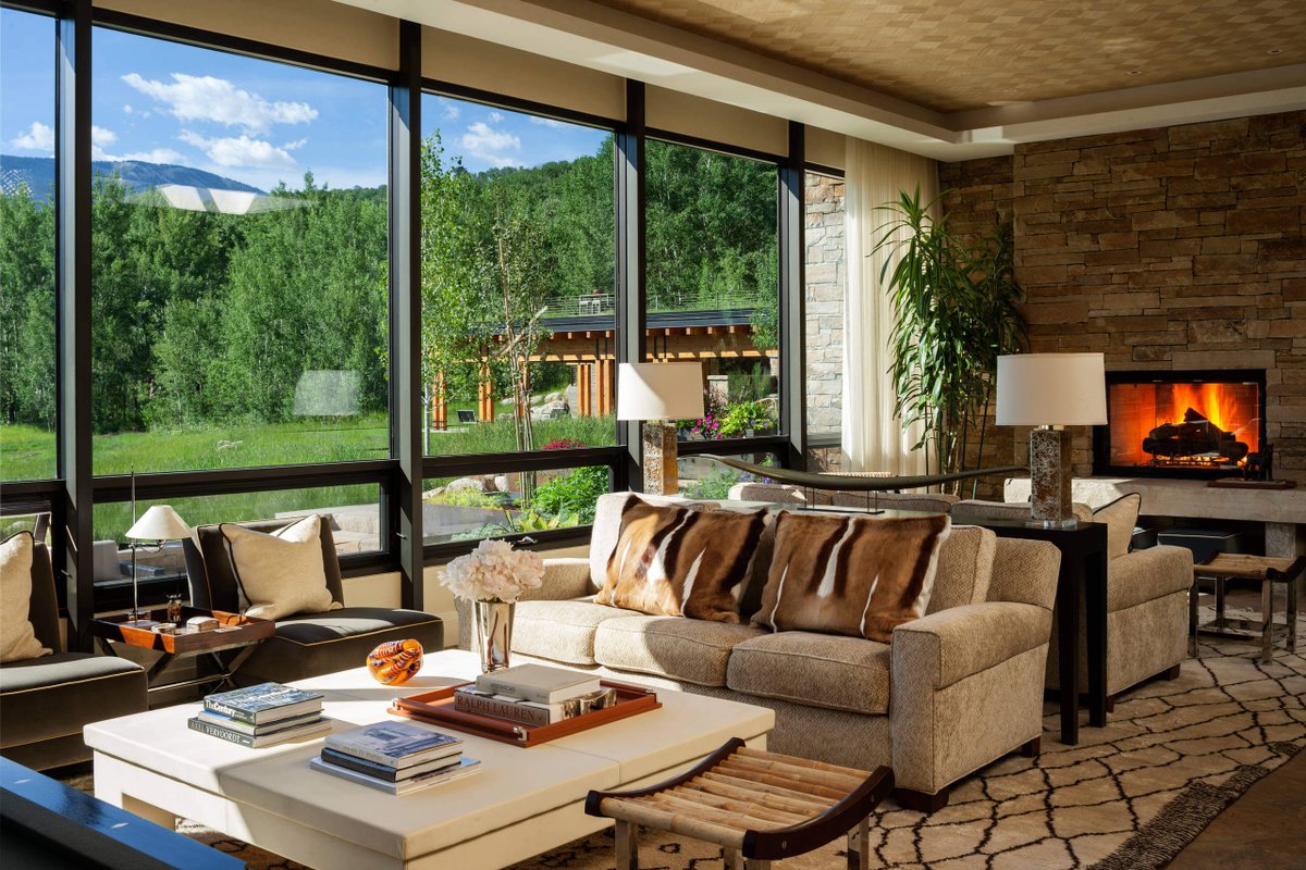 Vail Valley Retreat by Andrea Schumacher Interiors | homeadore.com/2015/08/21/vai…
Please RT #architecture #interiordesign
