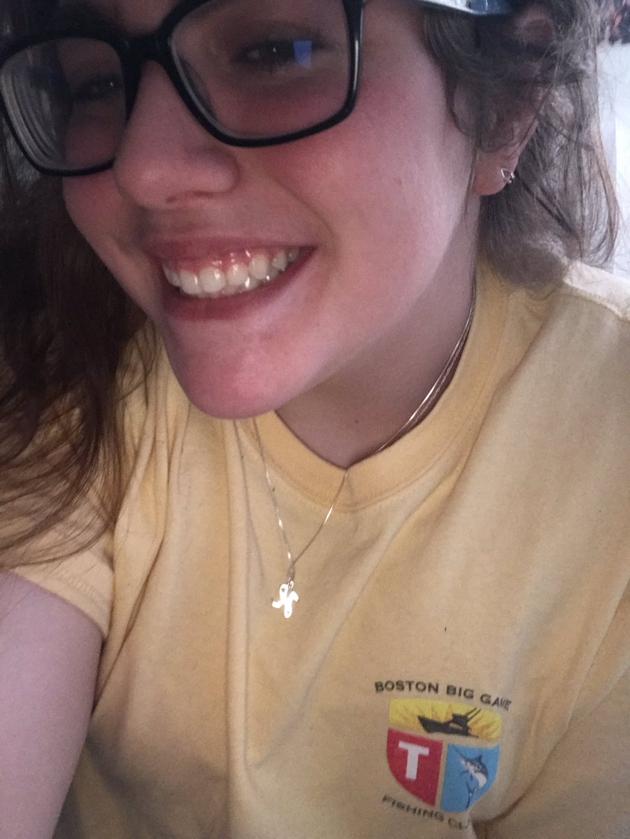 helenannh_'s tweet photo. He was the first person I met from social media, and he's been just as genuine and loving since day one. i love you endlessly #smilesforsam https://t.co/d20GnorTlX