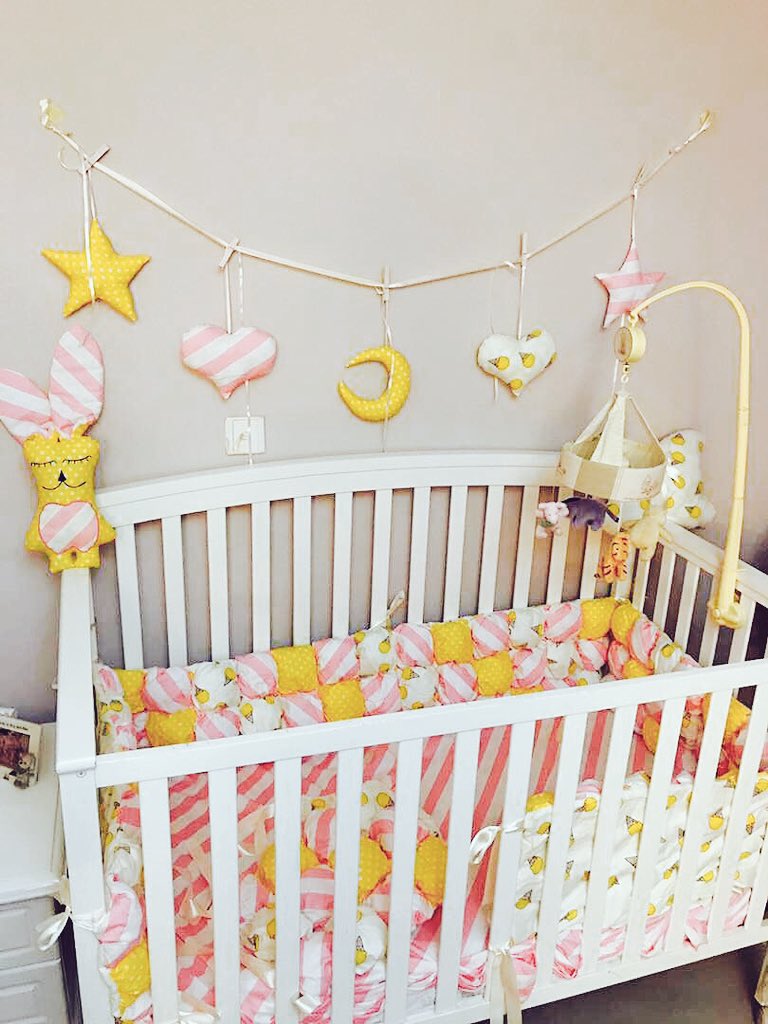 MarussyaDecors's tweet photo. 🐣🌺Beautiful order for little princess ! # abujakids #handmadeabuja #supermoms #babyroom #wallsdecor #sweetkids #babybed #softwork #babytoys https://t.co/2vxSFWPlvc