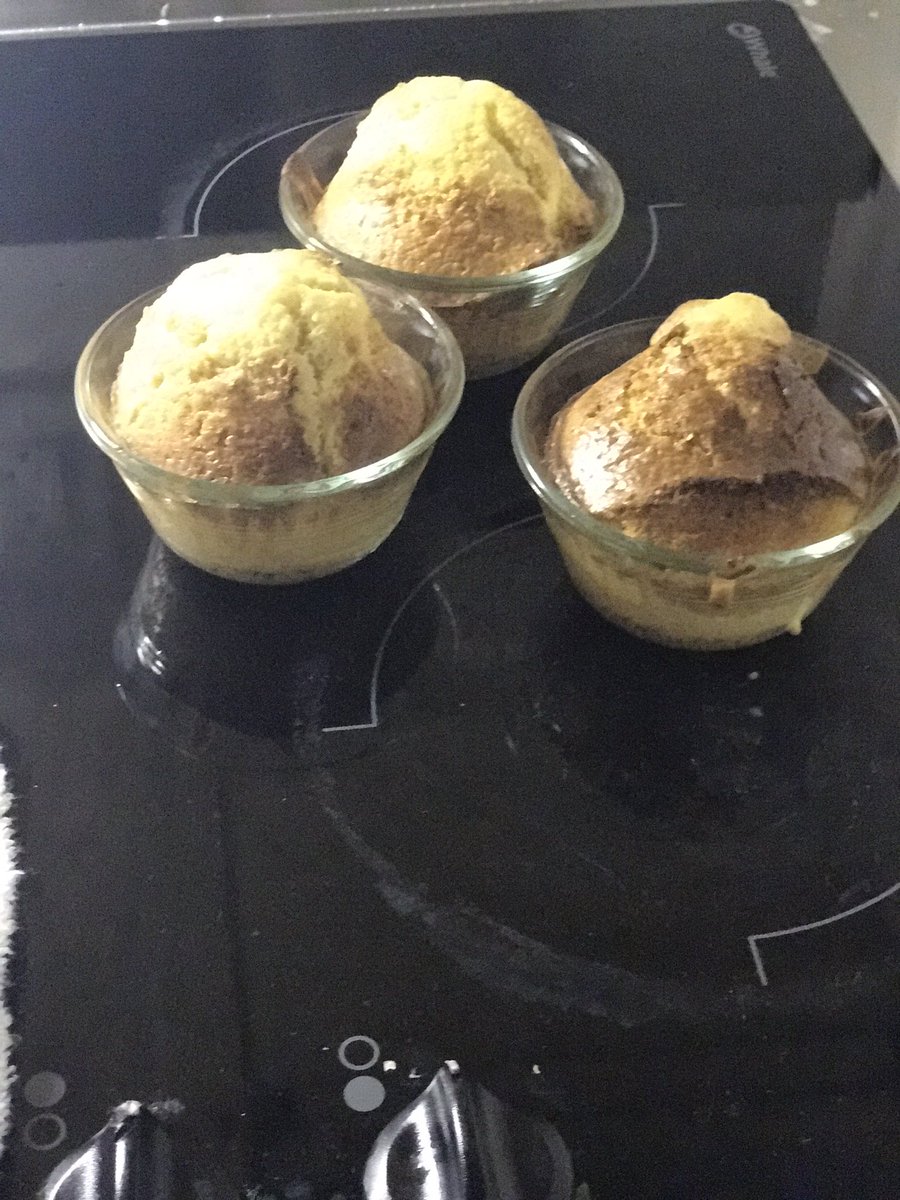 Microrepairlab's tweet photo. #Cornbread https://t.co/eZ2mzkgWJ5