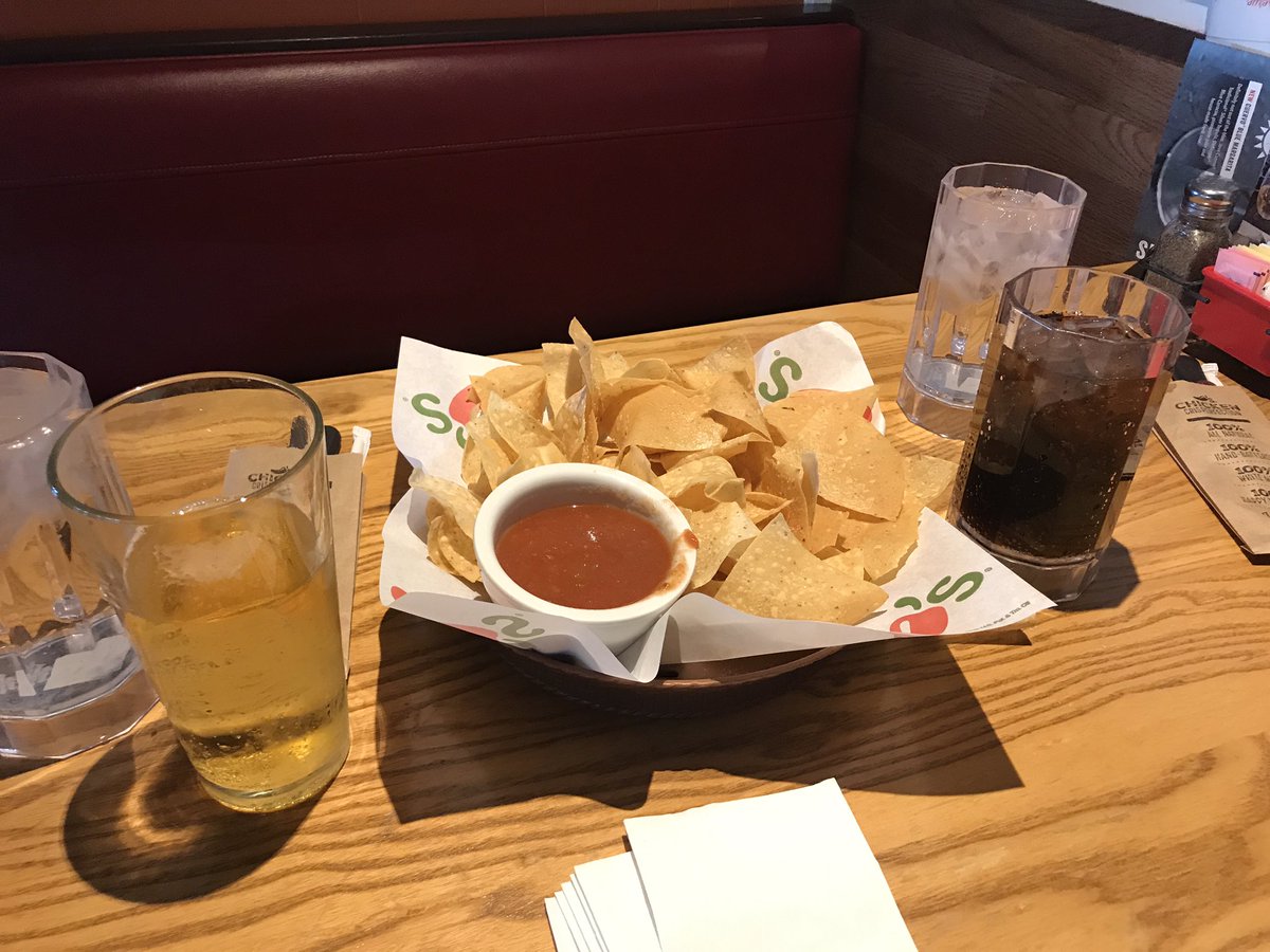 TandZsdad's tweet photo. That'll do Donkey... that'll do. #chiliswwifey #yummy https://t.co/SIibnAgLNt