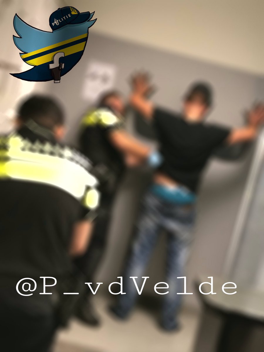 POL_VHL's tweet photo. #gefouilleerd #Progris #voorgeleid en #ingesloten. Nu naar #Gorinchem om te tikken. https://t.co/57p1pcFkqo