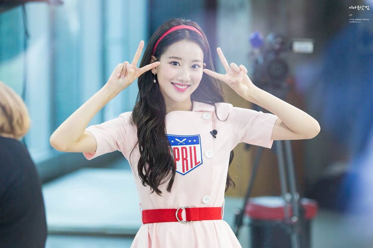 이나은닷컴 tweet media