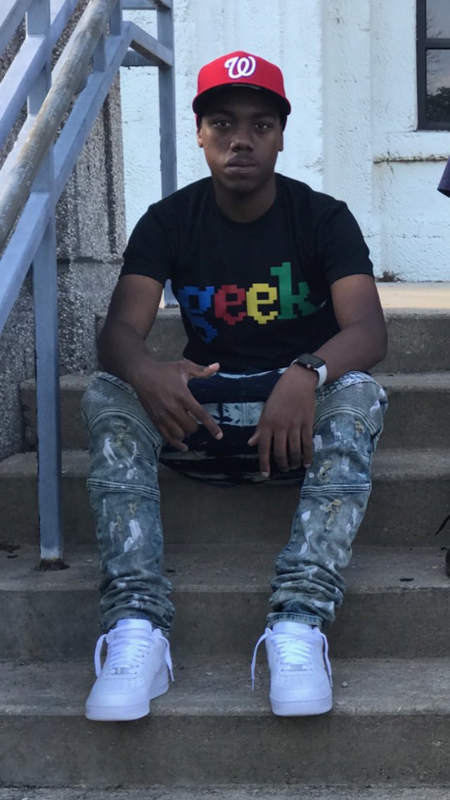 BskiiGang_JR's tweet photo. If I woulda been there with u I woulda fyed for my brothersπ₯π₯π₯ππΎ #LLFW https://t.co/mfuMZbmGAl