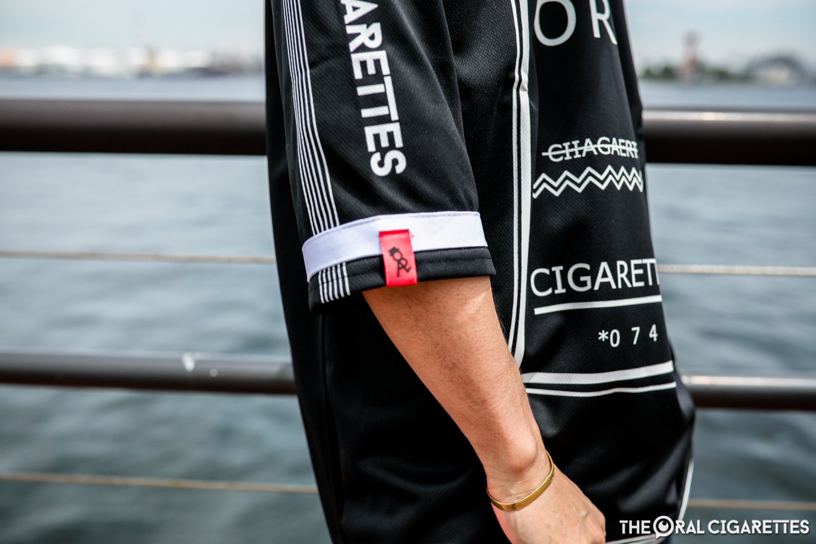 THE ORAL CIGARETTES スポーツTシャツベースボールT 2017 - メルカリ