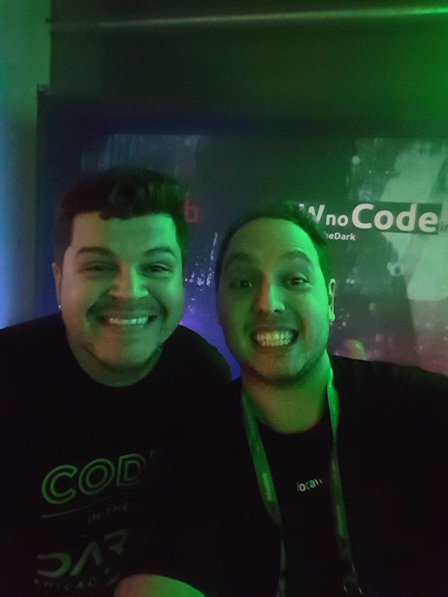 Cascozza's tweet image. #codeinthedark foi ainda melhor esse ano com a maestria do @bernarddeluna , você é fod@ ! #codeinthedark #LWnoCodeInTheDark