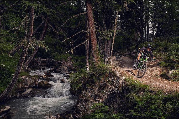 ApacheDownhill's tweet image. 👏SHRED✊✊✊      Source@wolisphoto