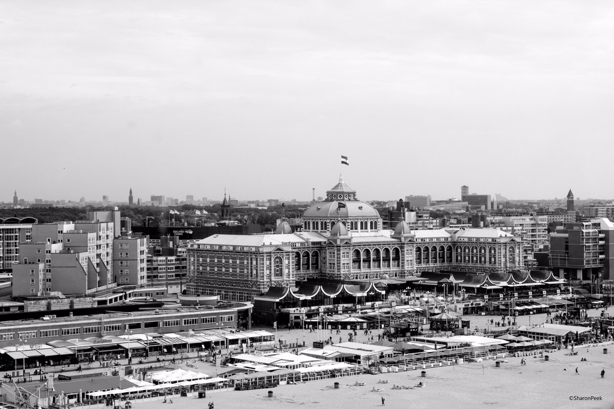 Luxury hotel <a href="/AmrathKurhaus/">Amrath Kurhaus</a> view from the Skyview ferris wheel ©SharonPeek #expat #Scheveningen #beach #nature #tourism #fototgraaf #travel