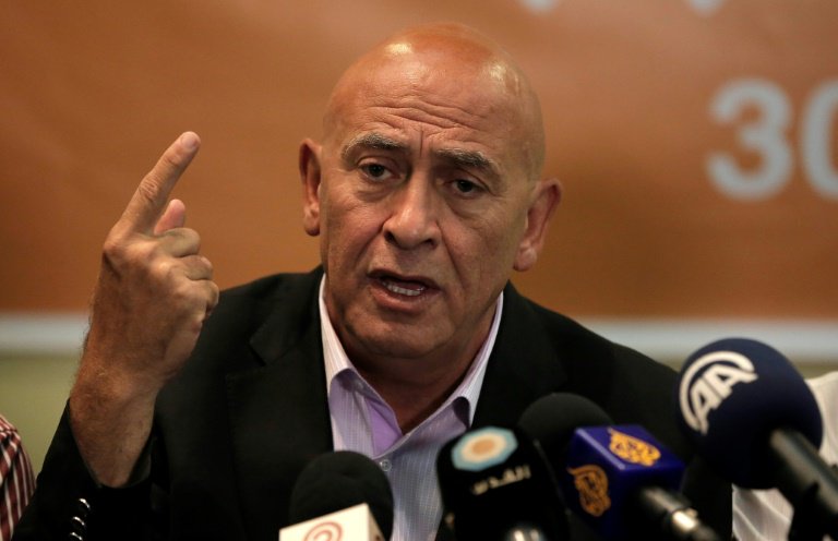i24NEWS_FR's tweet photo. L'ex-député arabe israélien #Ghattas débute sa peine de prison ►► https://t.co/YnUvuwO5Yl https://t.co/LMm2Em0aP7