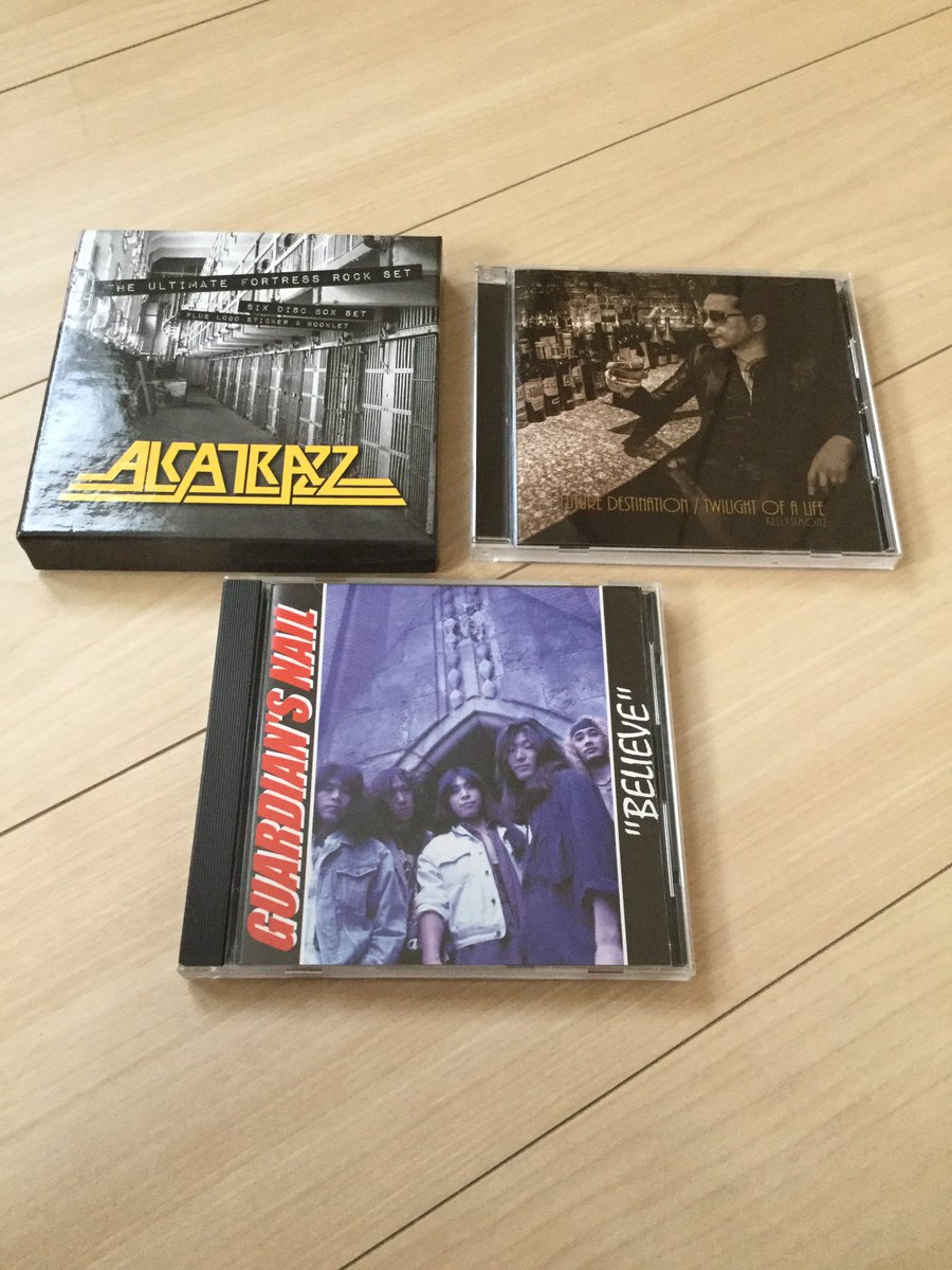 Metal_Saber's tweet photo. 一時帰国収穫その1。Kelly Simonz: Future Destination/ Twilight Of ALife。Alcatrazz: The Ultimate Fortess Rock Set。Guardian's Nail: Believe。戻ったら聴きまくります! https://t.co/byLEE37o6B