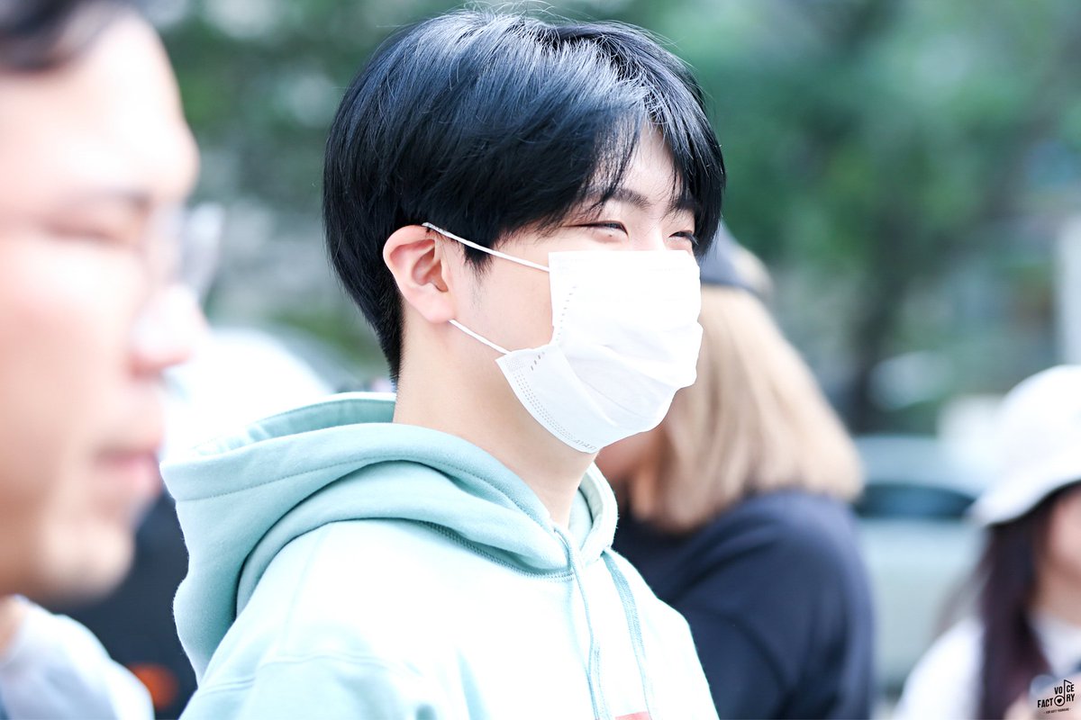 VOICE__FACTORY's tweet photo. 170630
#GOT7 #갓세븐 #영재 #최영재 #YOUNGJAE #Ars @GOTYJ_Ars_Vita 
차갑고 따뜻하고 달달하고 https://t.co/5it2zOrUKU
