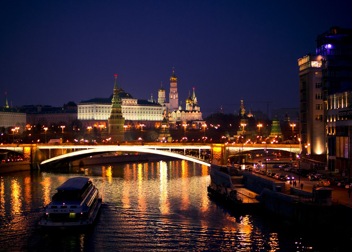 stevekrohn's tweet photo. Night Moscow

https://t.co/1UCS1ihGAE https://t.co/auuOa8PJKP
