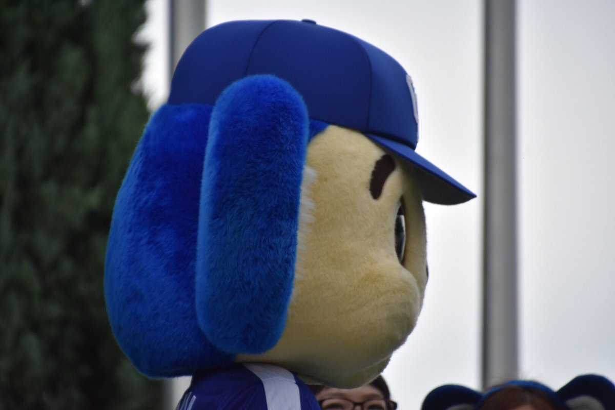 りょく Pa Twitter 京セラ ノート トマト とり りゅう うみ ミミズ という ドアラチームの絵しりとり ドアラの描いた竜は力作 中日ドラゴンズ ドアラ 絵しりとり マスコットステージ オリックスバファローズ