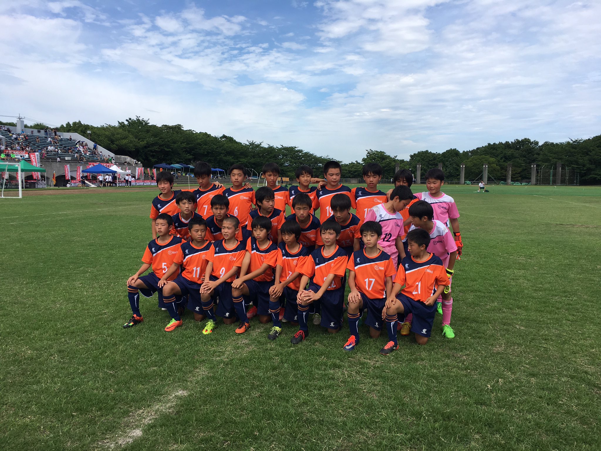 東京都少年サッカー連盟 17トーマスカップ 東京都選抜少年サッカー大会 決勝戦始まります 第11ブロックvs第9ブロック T Co Fgncdp7zpz Twitter