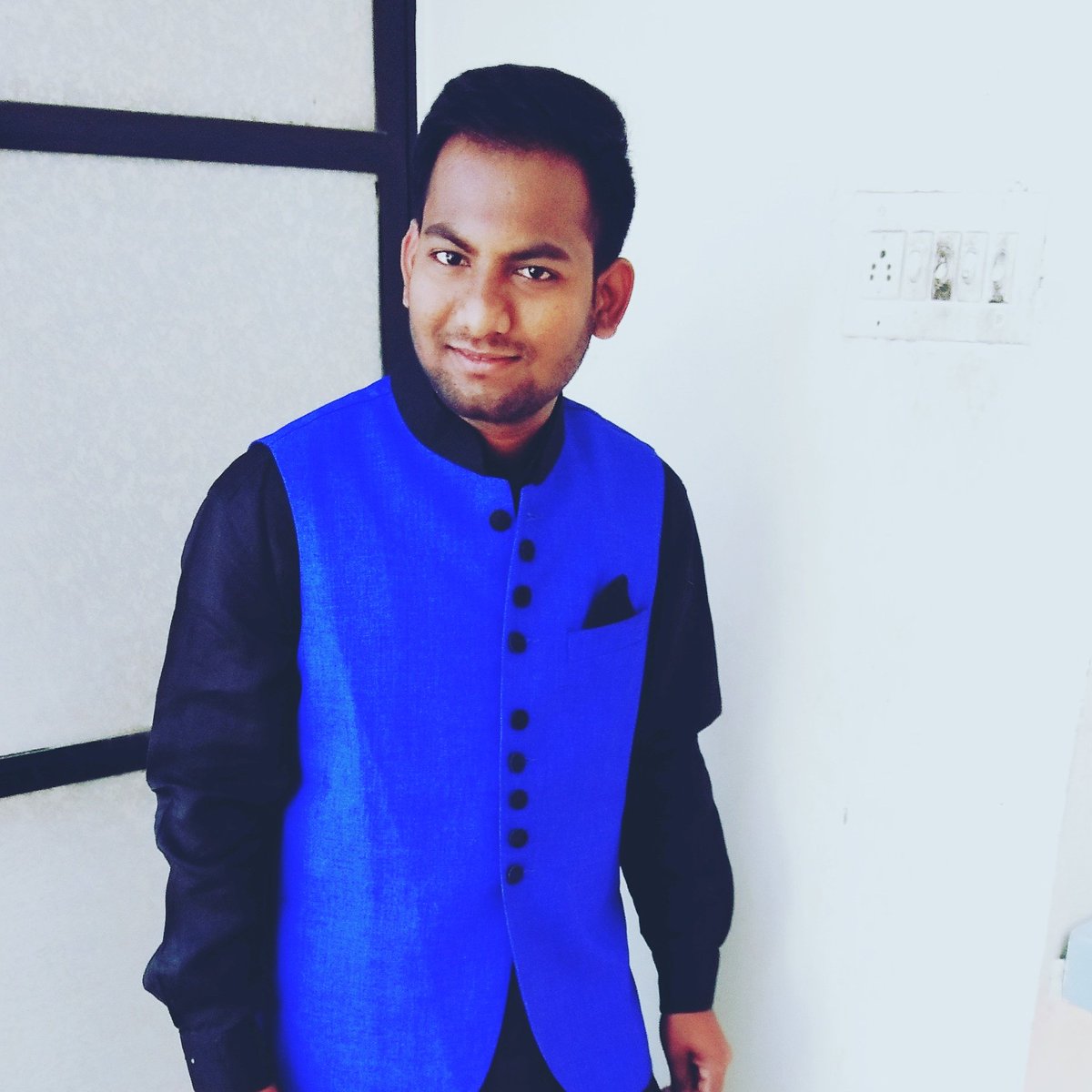 Hemantp2342's tweet photo. #NewProfilePic https://t.co/oERBv95PEq