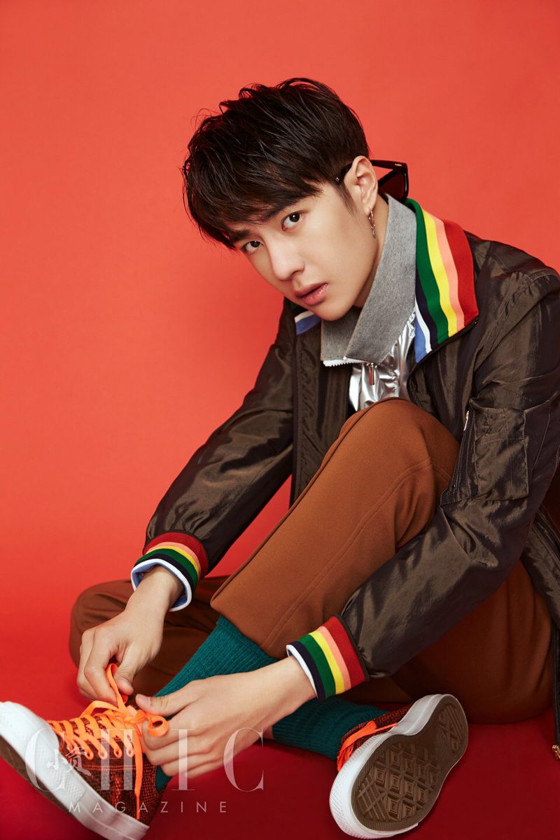 UNIQ_5's tweet photo. [PHOTO] CHIC Magazine (2)
#UNIQ #조이쉔 #문한 #이보 #ZHOUYIXUAN #LEEWENHAN #WANGYIBO https://t.co/jFKA5kYMpo