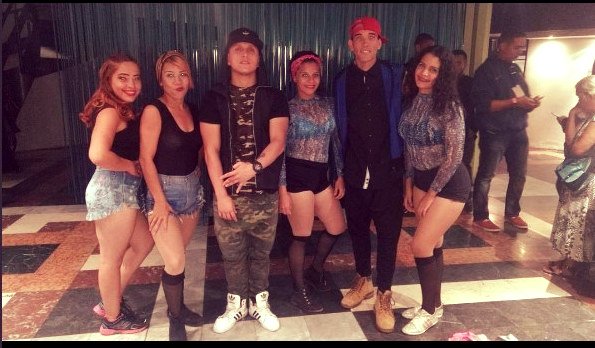 albstib's tweet photo. ellos <3 #showtime #dancer https://t.co/i3aZHy2s1f