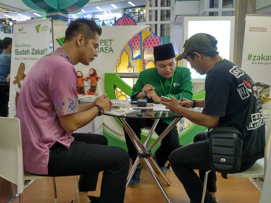 9. Gerakan kebaikan yg terus tumbuh ini adlh hasil perjuangan para donatur, relawan &amp; amil selama #24thDompetDhuafa