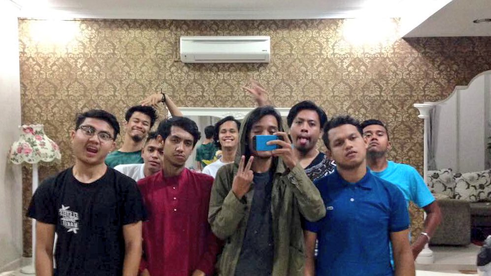 ZechSD's tweet photo. @CleverBoy___ #tb 17 #mabokmilo @MiloMalaysia https://t.co/V1GA9BS13F