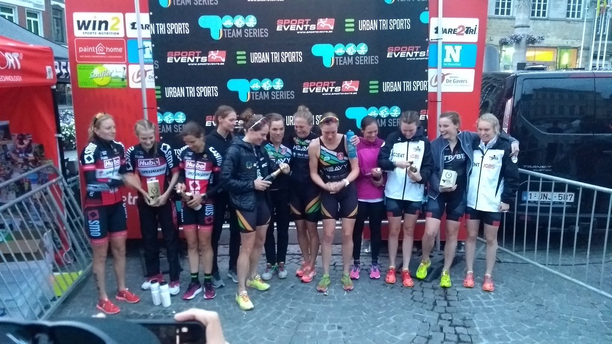 Onze meisjes scoren sterke 3de plaats in <a href="/T3_series/">T³series</a> <a href="/sporteventsbe/">sportevents.eu</a> in Geraardsbergen (4x over de MUUR!!) <a href="/accent_jobs/">Accent Jobs</a>