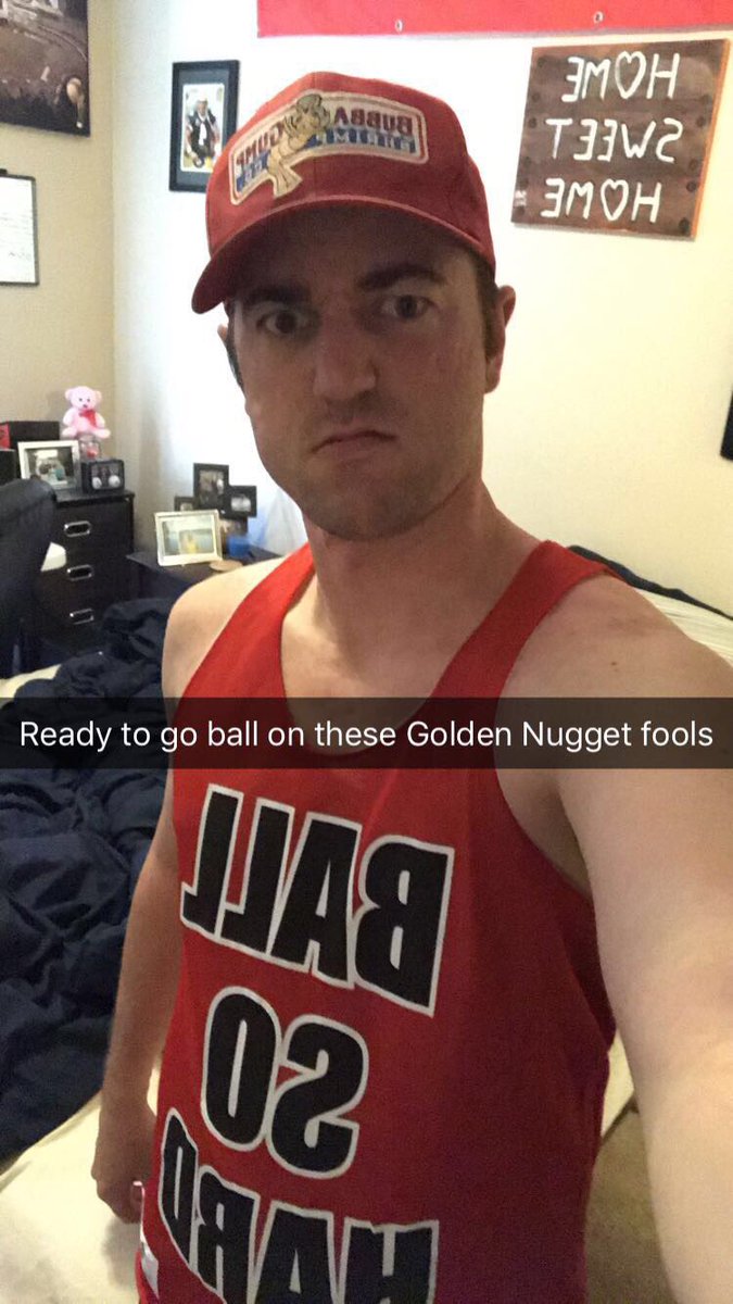 UWOkid87's tweet photo. Bagged 224k heading to 3/6k tomm, very close to the money #IballHard https://t.co/2db03RSJmu