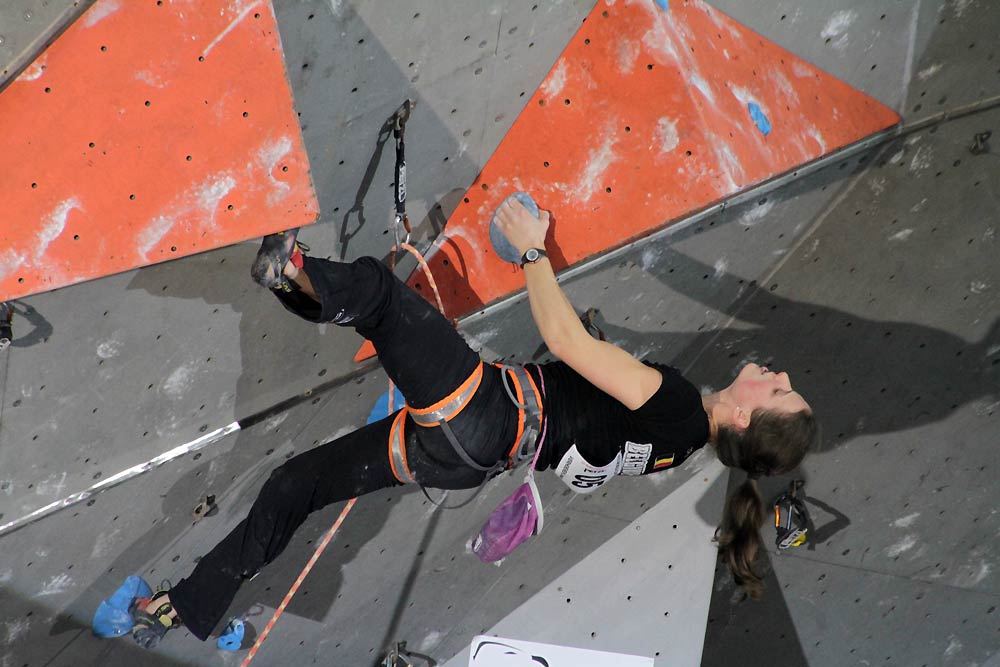 En chicas
1.Anak Verhoeven BEL
2. Mina Markovic SLO
3. Jessica Pilz AUT
#escalada