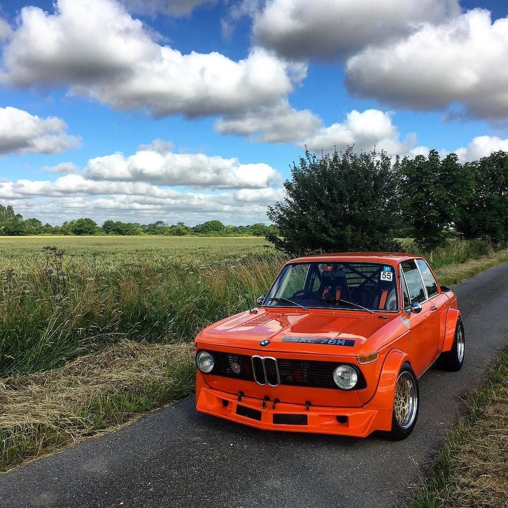 CarCrazedFool's tweet photo. Sunday Morning drives. #bmw #bmw2002 #bmwlove #bmwgram #bmw2002post #methinjection https://t.co/1FPUOjlJOR https://t.co/Y0jOEI8BfA