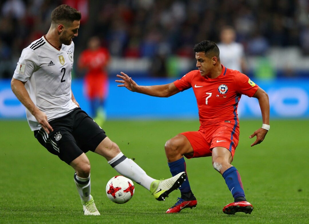 AIS_LMG's tweet photo. #ConfederationCupFinal🏆
⚽ Mustafi 🇩🇪 vs Sanchez ��🇱
📅 DINIHARI NANTI
🕧 00.30 WIB
📺 Live RTV https://t.co/AVR7CK5b0F