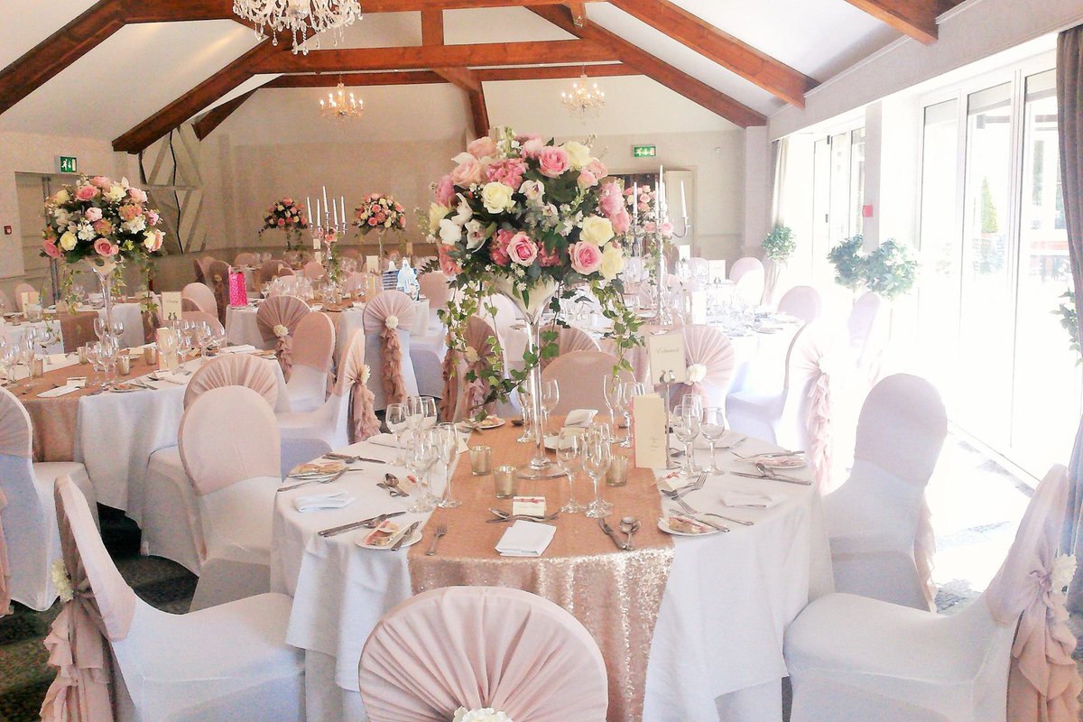 Yet to book your dream Wedding venue? Join us at our showcase Sunday event on 9th July - 11am - 4pm #Freeadmission #Townandcountrycollective