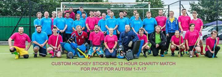 GoaleeMurph's tweet photo. Not a local charity but made sure @DerbyHC were represented well! 

(oh and @BeikouHockey 😄) https://t.co/D1ScuHNOK8