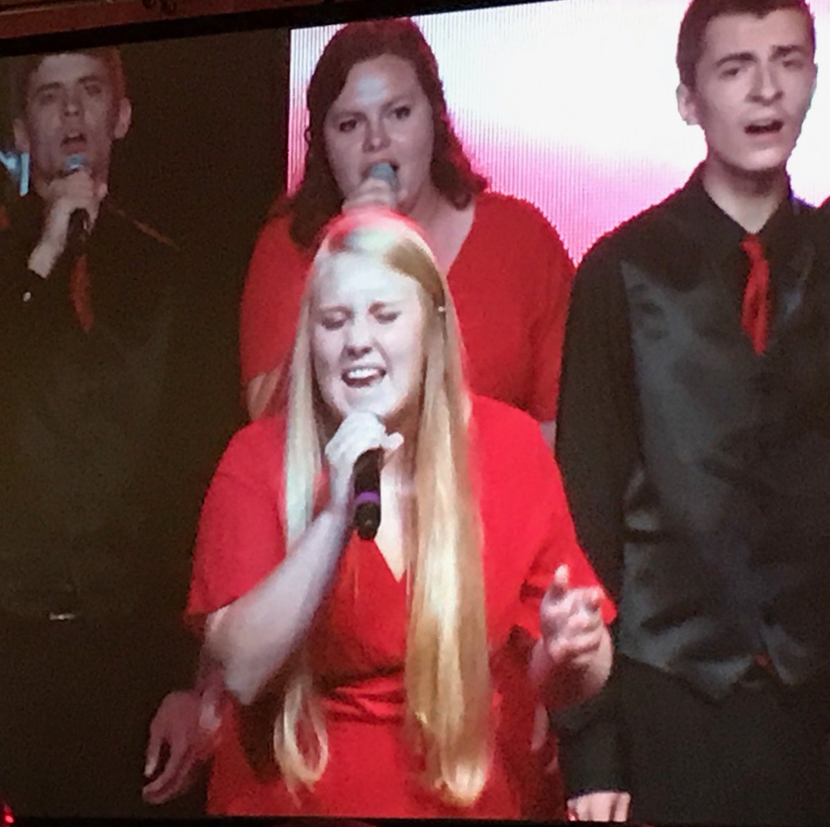 clo4361's tweet photo. @SherbyOzier killed it in Show Choir!  #proudmom #LHSBeta #betacon17 @nationalbeta https://t.co/EntongtXym