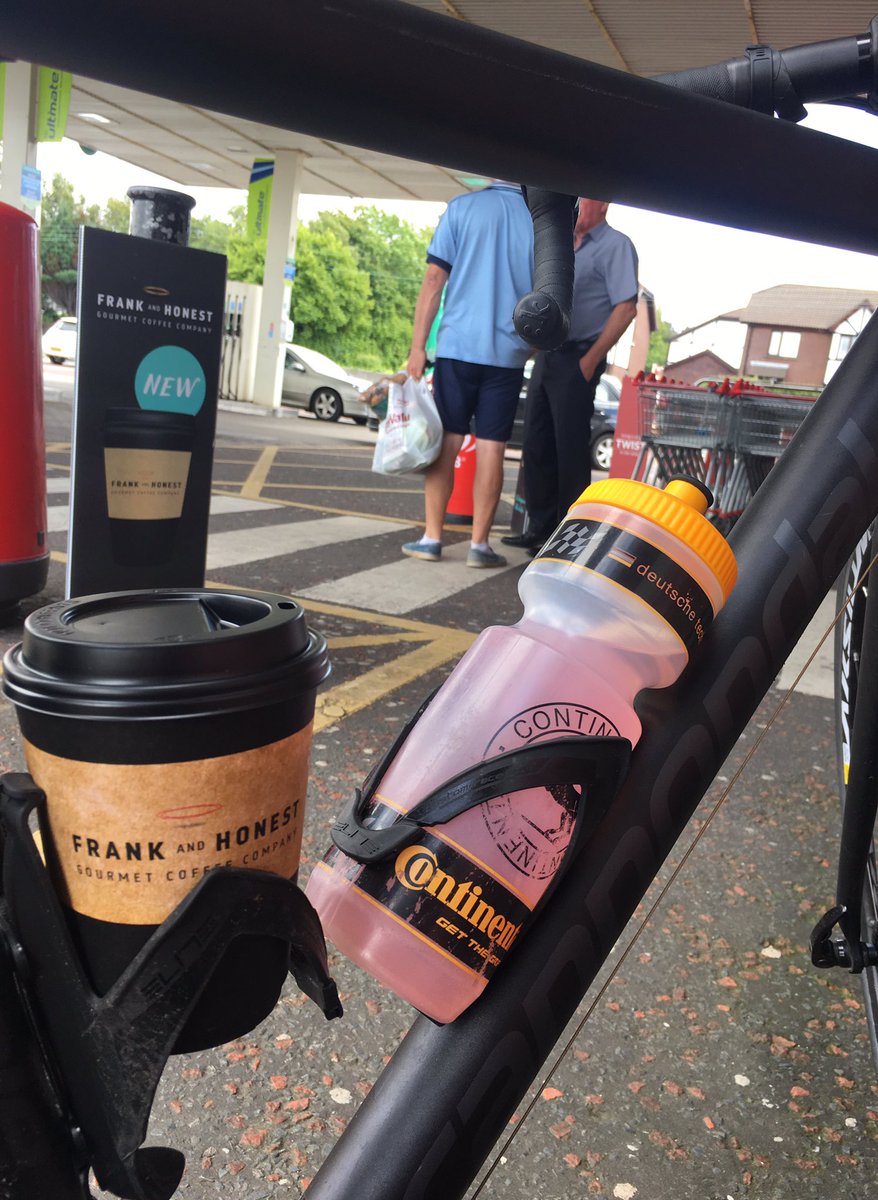 Fuelling up &amp; ready for the cycle back to Belfast ☕️🚴! To be #Frank&amp;Honest I'd rather get the bus back but can't let my brother win!!