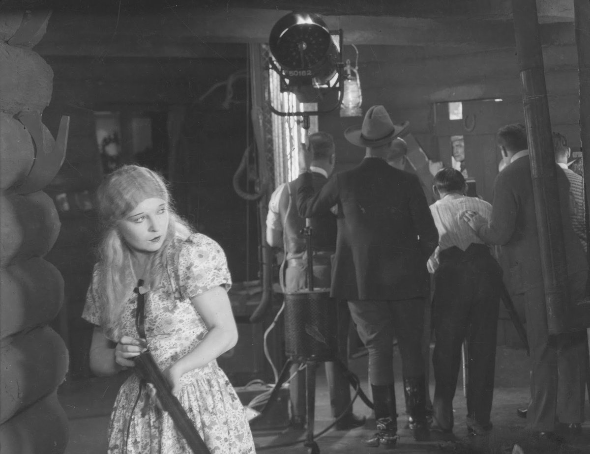 #Watching '#ShootingStars' (1927) (d.#AVBramble #AnthonyAsquith) #BritishCinema #SilentFilm #AnnetteBenson #BrianAherne #DonaldCalthrop