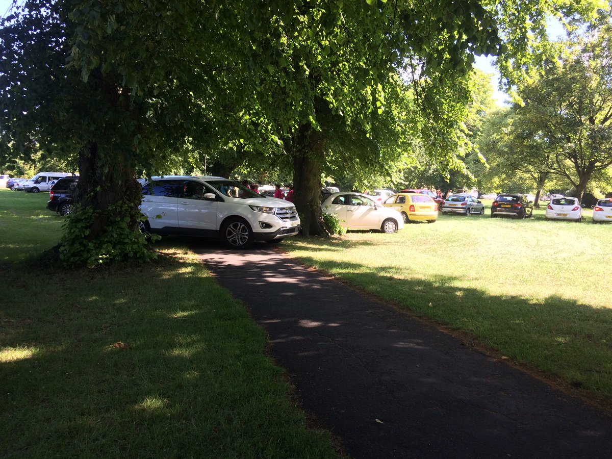 Sad to see participants for <a href="/raceforlife/">Race for Life</a> driving over a footpath with children and wheelchair users on it on Bristol Downs. No stewards.