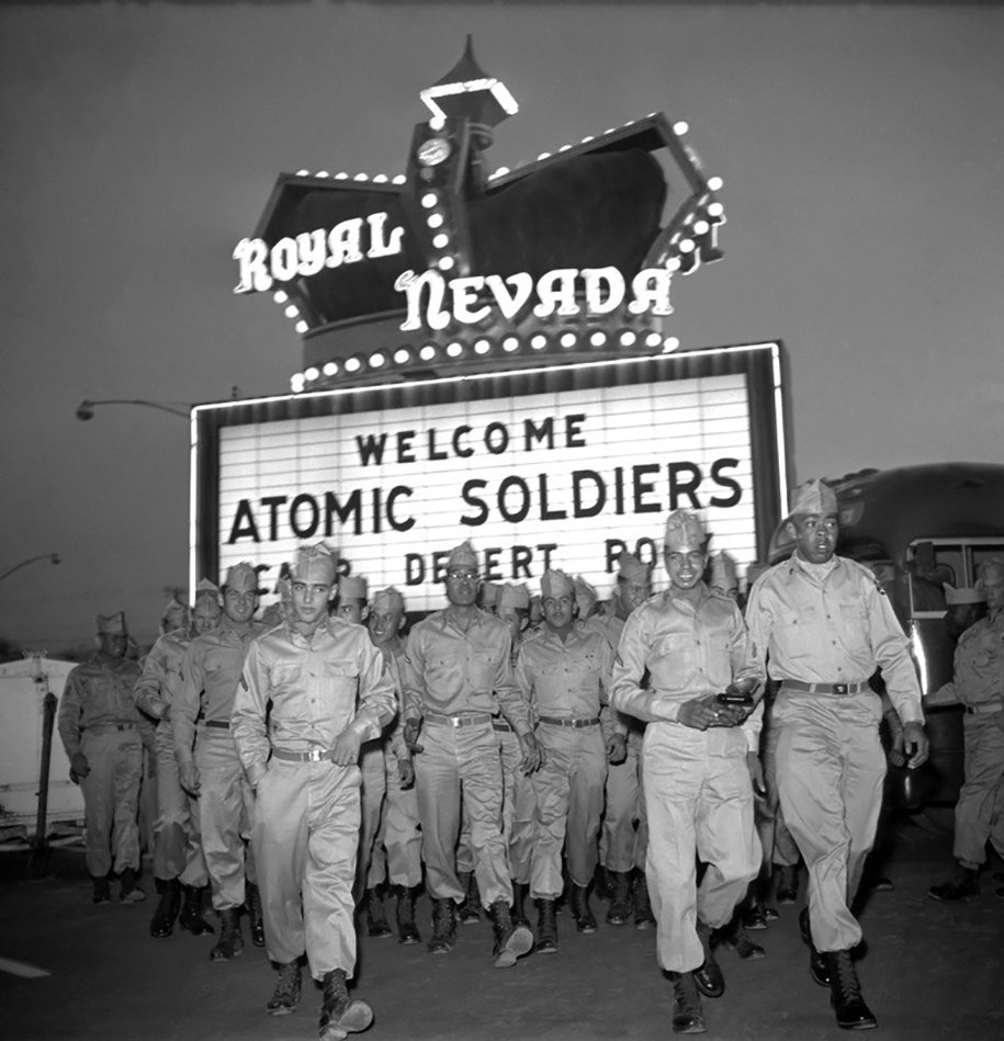 Turismo Nuclear, en los años 50 las pruebas nucleares se convirtieron en una atracción turística de Las Vegas, Nevada.