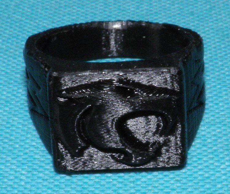 Nymuh's tweet photo. My precious ring ^^
Made with #microdelta #3Dprinting #Thundercats logo inspiration or #cosmocats in french 😜 #madeinFrance @emotiontech https://t.co/cgWP0sBpTl