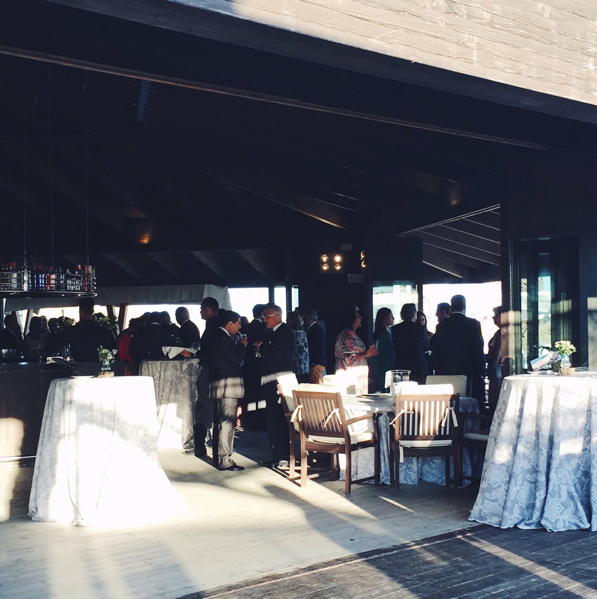 Ayer en la fiesta de #elTablabeachclub se dio cita un grupo extraordinario de gente elegante y vital de #Huelva en particular de Cartaya.